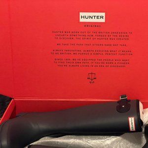 COPY - BNWT HUNTER RAIN BOOTS!
